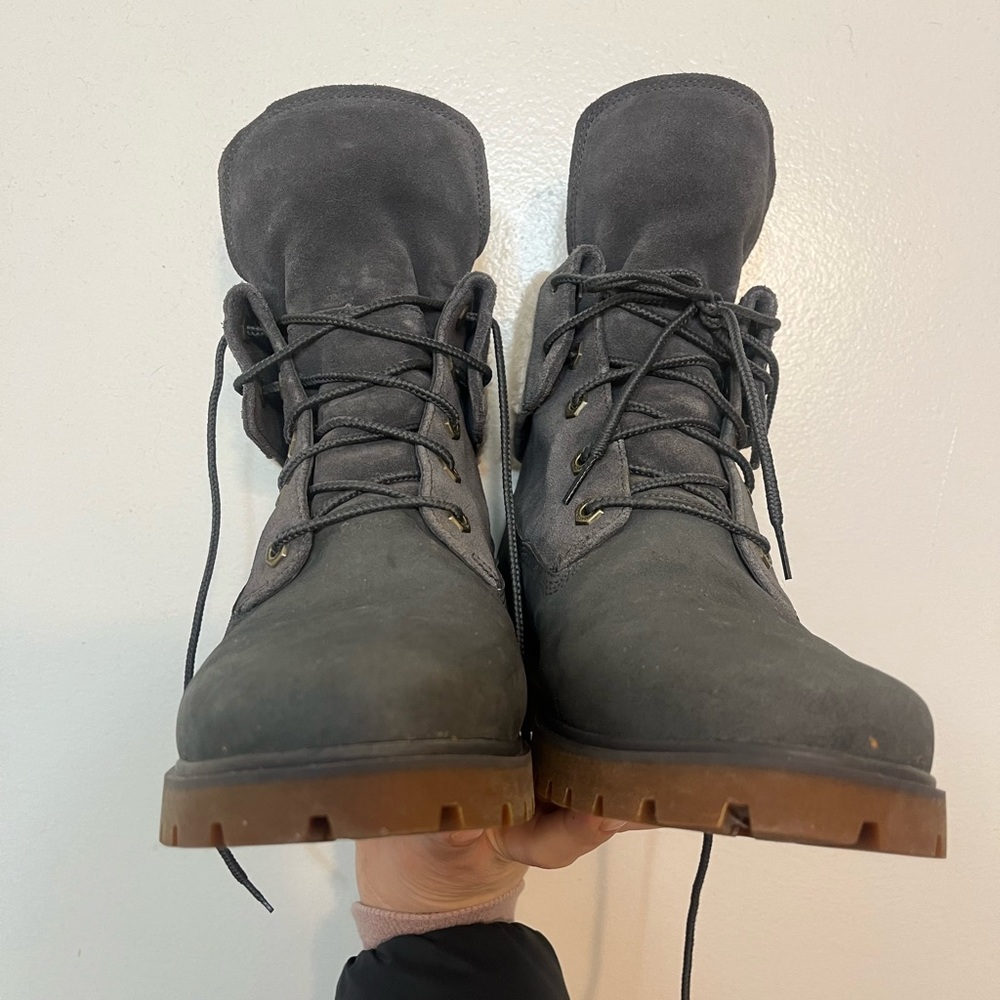 Waterproof Timberland Boots - Picture 6 of 8